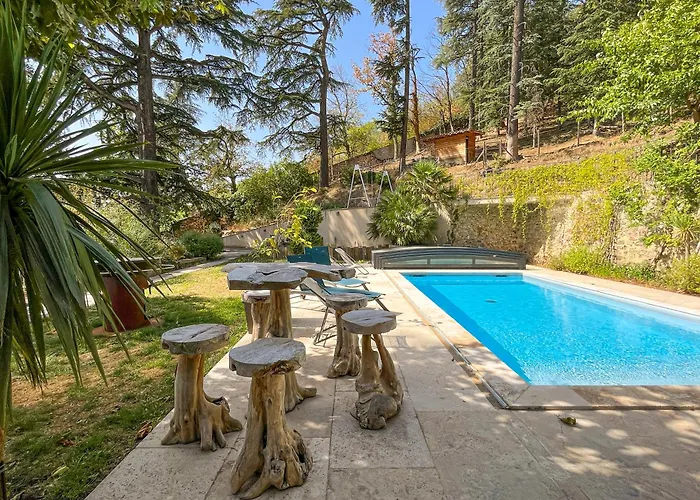Au Bûcheron Hébergement de vacances